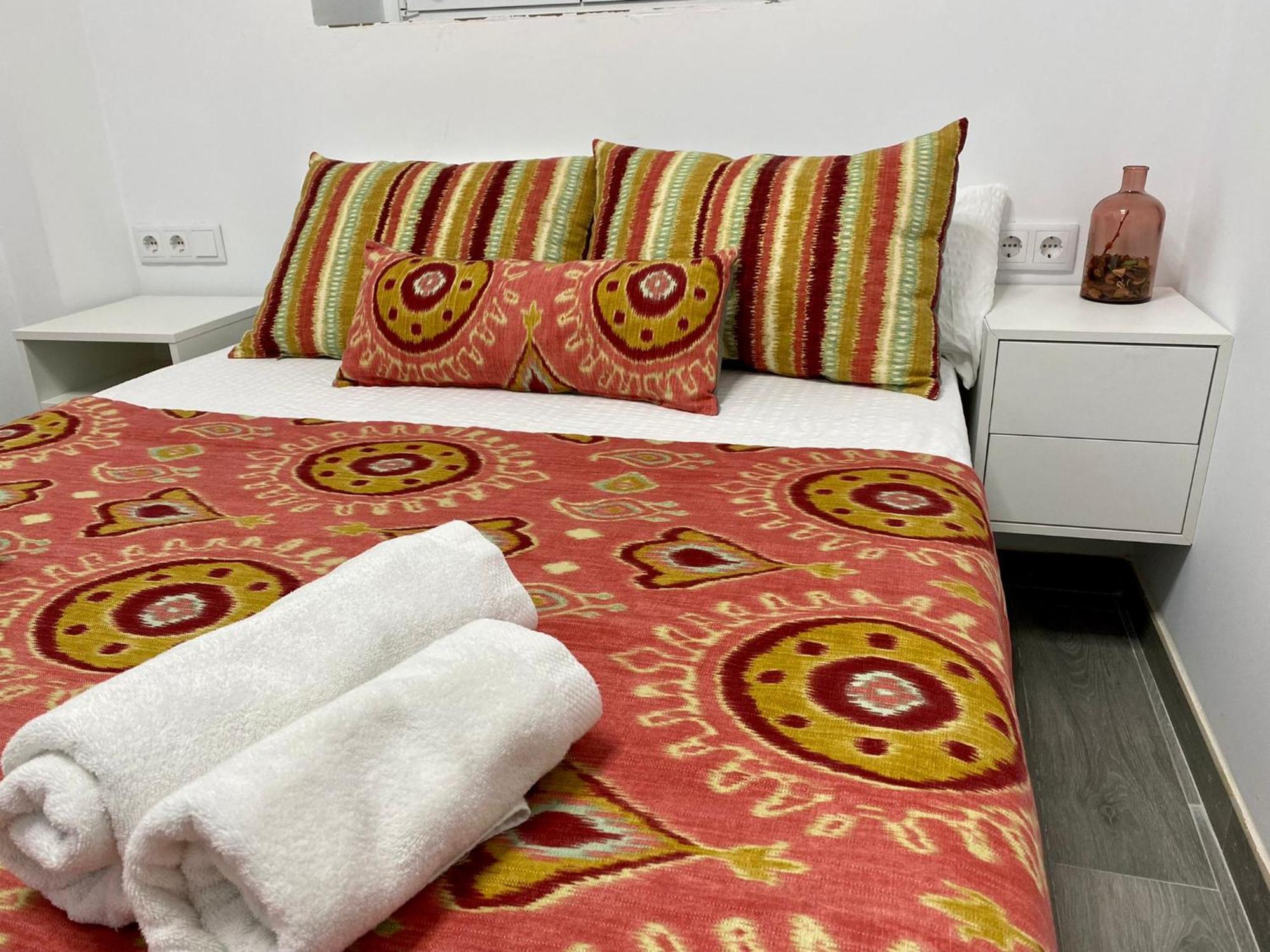 Anka Kurro Bed & Breakfast Rota Eksteriør bilde
